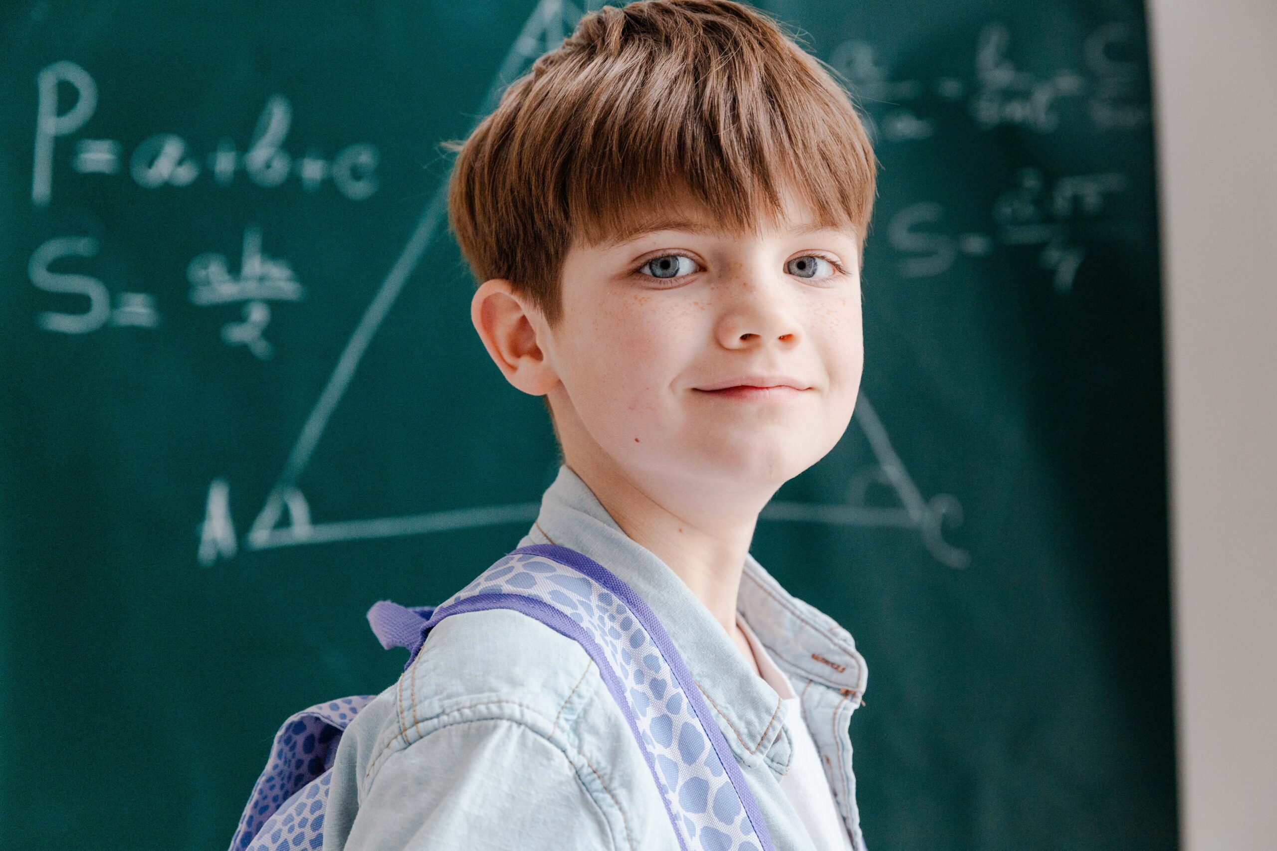 How to Nurture a Child's Intellectual Curiosity? A Guide to the Benefits and Points to Note