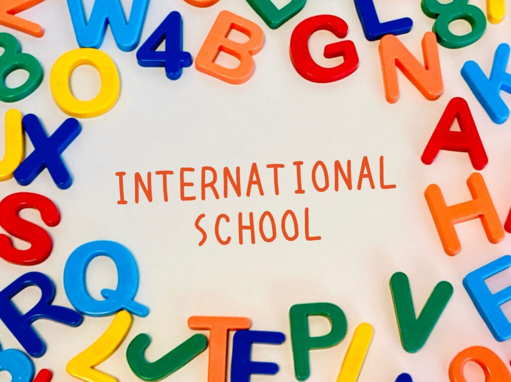 What is an International School? A Comprehensive Guide to Curricula, Admissions, and Benefits