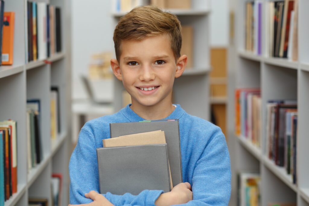 What is Early English Education? When Should You Start? Benefits, Points to Note, and the Option of International Schools