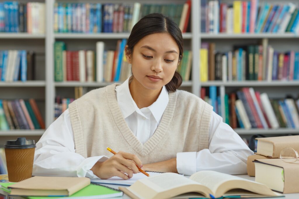Characteristics of Middle School Life in Japan