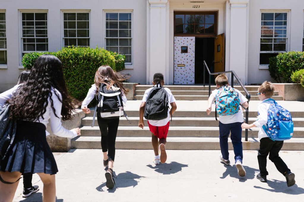 International Schools and Returnee Students: Admissions, Educational Pathways, and Maintaining English Proficiency